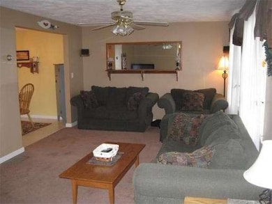 9 Emery St, Merrimac, MA 01860 - photo 6