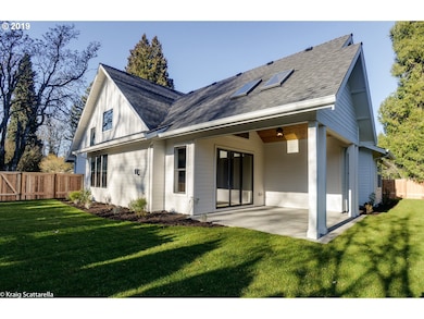 1537 10th St, West Linn, OR 97068 - photo 3