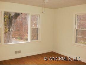 11840 Us Highway 19w, Burnsville, NC 28714 - photo 6