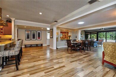 Open plan great for entertaining, porcelain plank 