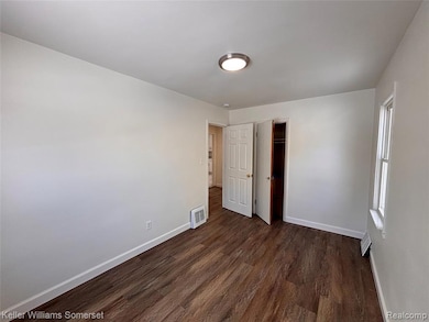 19425 Fenmore St, Detroit, MI 48235 - photo 4