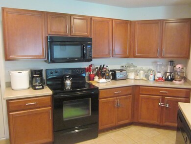 Plenty of cabinets