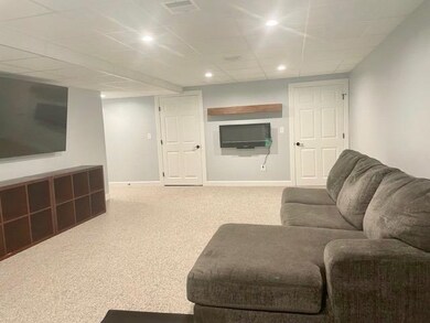 73 Norfolk St unit 3, Hampstead, NH 03841 - photo 5