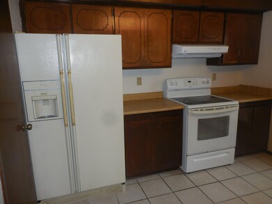 1718 Calle Paz Place, El Paso, TX 79935 - photo 7