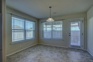 8704 S 256th East Ave, Broken Arrow, OK 74014 - photo 7