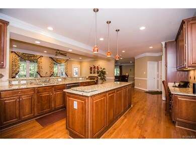 Gorgeous eat-in kitchen open to the morning room