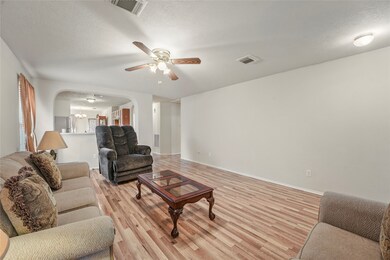 10407 Templeridge Ln, Houston, TX 77075 - photo 5