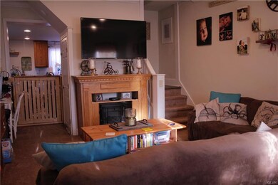 6035 Kings Hwy S, Zionsville, PA 18092 - photo 3