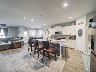 1104 Eastland Ln, Weatherford, TX 76087 - photo 6