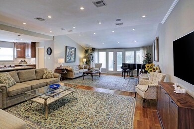 10006 Valley Forge Dr, Houston, TX 77042 - photo 5