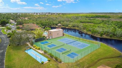 Birds eye view of amenities with a water view
