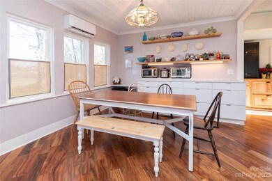 34 Little Bo Ln, Leicester, NC 28748 - photo 7