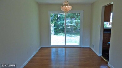 13608 Grenoble Dr, Rockville, MD 20853 - photo 5