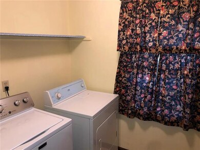 12218 W 101st St, Lenexa, KS 66215 - photo 7