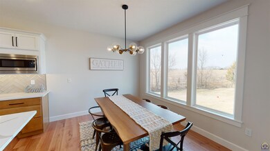 8100 SW 27th St, Topeka, KS 66614 - photo 7