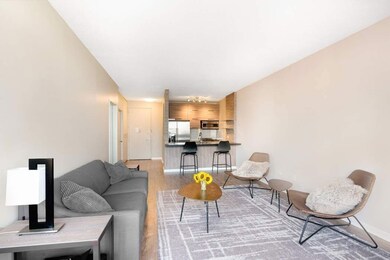 unlisted-address, New York, NY 10280 - photo 4