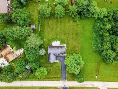 Large Deck in the back.