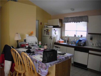 801 Williamsburg Cir unit 453, Warwick, RI 02886 - photo 4