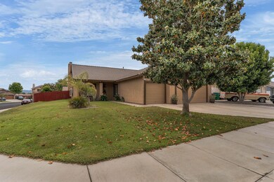 1-web-or-mls-_HIV3191