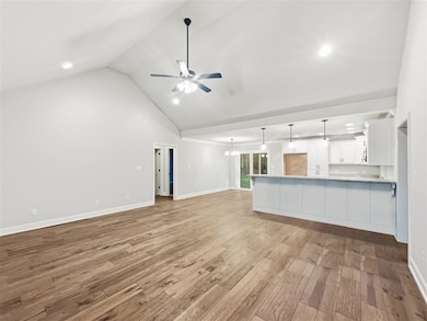 207 Ayers Ln, Scottsville, KY 42164 - photo 2