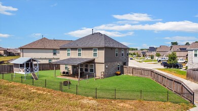 10010 Chimney Swift Ln, Conroe, TX 77385 - photo 5