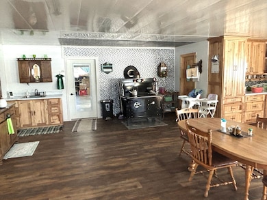 34703 Lyman Rd, Bucklin, MO 64631 - photo 3