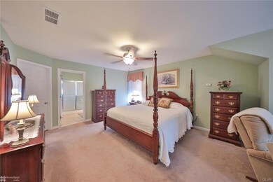 847 S Fork Dr, Easton, PA 18040 - photo 5