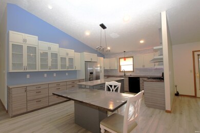 3575 E Brookside Dr, Lafayette, IN 47909 - photo 5