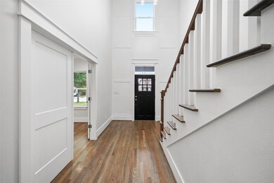 1352 Du Barry Ln, Houston, TX 77018 - photo 6