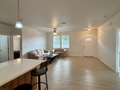 4059 Fern Valley Rd, Phoenix, OR 97535 - photo 6