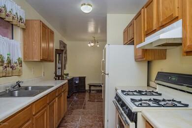 5009 E 18th St, Tucson, AZ 85711 - photo 3