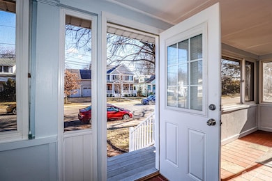 53 Kempson Place, Metuchen, NJ 08840 - photo 5