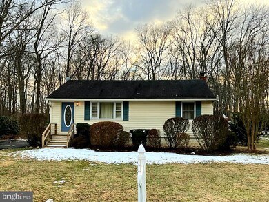 11039 Prospect Hill Rd, Glenn Dale, MD 20769 - photo 2