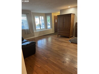 7473 B St, Springfield, OR 97478 - photo 5