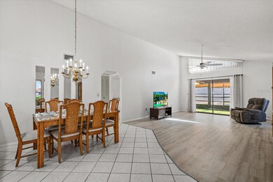 5400 34th St W unit A12, Bradenton, FL 34210 - photo 4