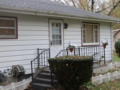 5404 S Baxter Ln, Janesville, WI 53546 - photo 3