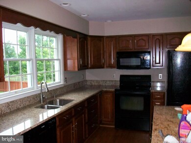 289 Kenwood Place, Walkersville, MD 21793 - photo 5