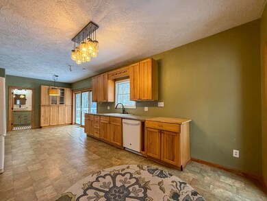 9155 Cushing Rd, Eau Claire, MI 49111 - photo 4