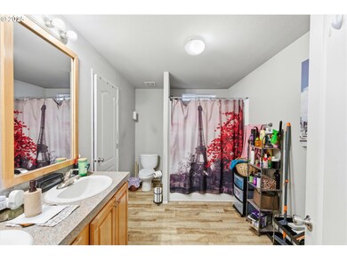 5217 Silver Loop NE, Salem, OR 97305 - photo 4