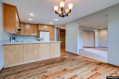 1040 Lincoln St SW, Albany, OR 97321 - photo 4