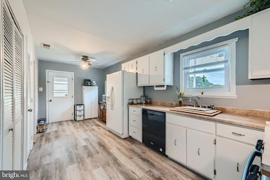 408 Carrollwood Rd, Middle River, MD 21220 - photo 6