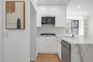 741 W End Ave unit 4B, New York, NY 10025 - photo 3