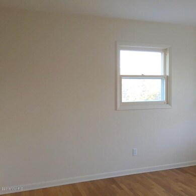 10459 8 Mile Rd, Ceresco, MI 49033 - photo 6