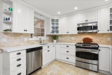 106 Putnam Park Greenwich CT-print-005-0