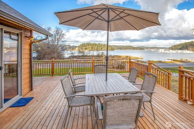 285 Cornet Bay Rd, Oak Harbor, WA 98277 - photo 5