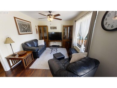 94516 Riley Creek Way, Gold Beach, OR 97444 - photo 5