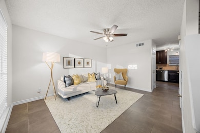 21461 Coyote Trail unit 2, Lago Vista, TX 78645 - photo 3