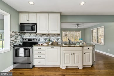 909 Mcelwee Rd unit RD2, Moorestown, NJ 08057 - photo 5