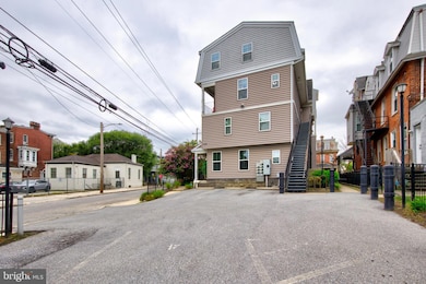 1000 Dekalb St unit 6, Norristown, PA 19401 - photo 3