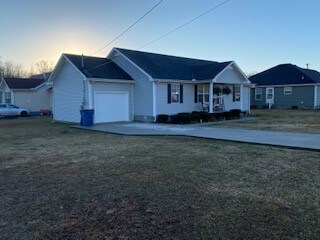 146 John Mark Ct, Manchester, TN 37355 - photo 2